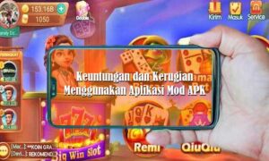 menggunakan aplikasi Mod APK