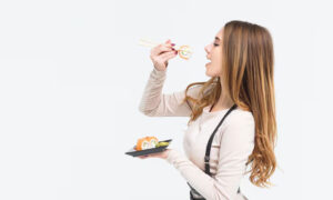 Makan Sambil Berdiri
